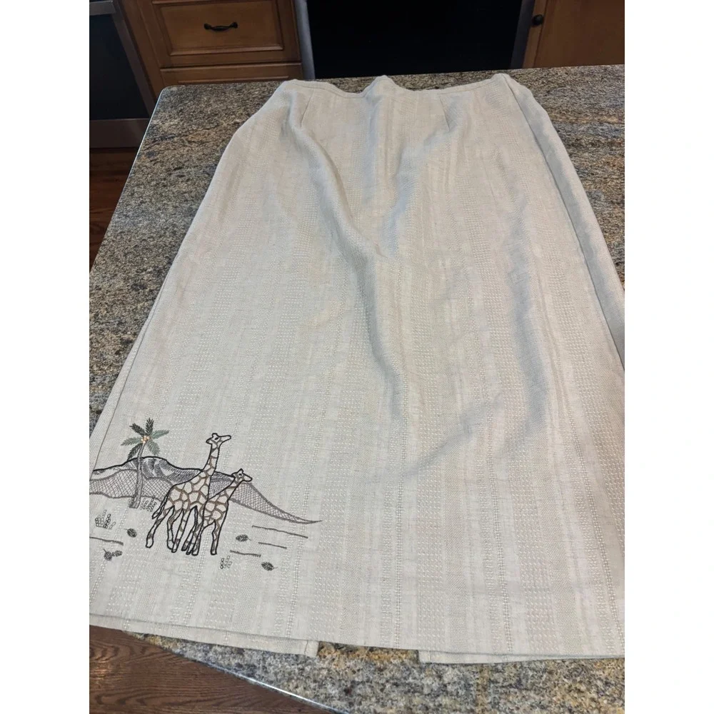 Vtg Alfred Dunner Womens‎ Skirt Size 16 Beige Giraffe Embroidered Maxi Safari
